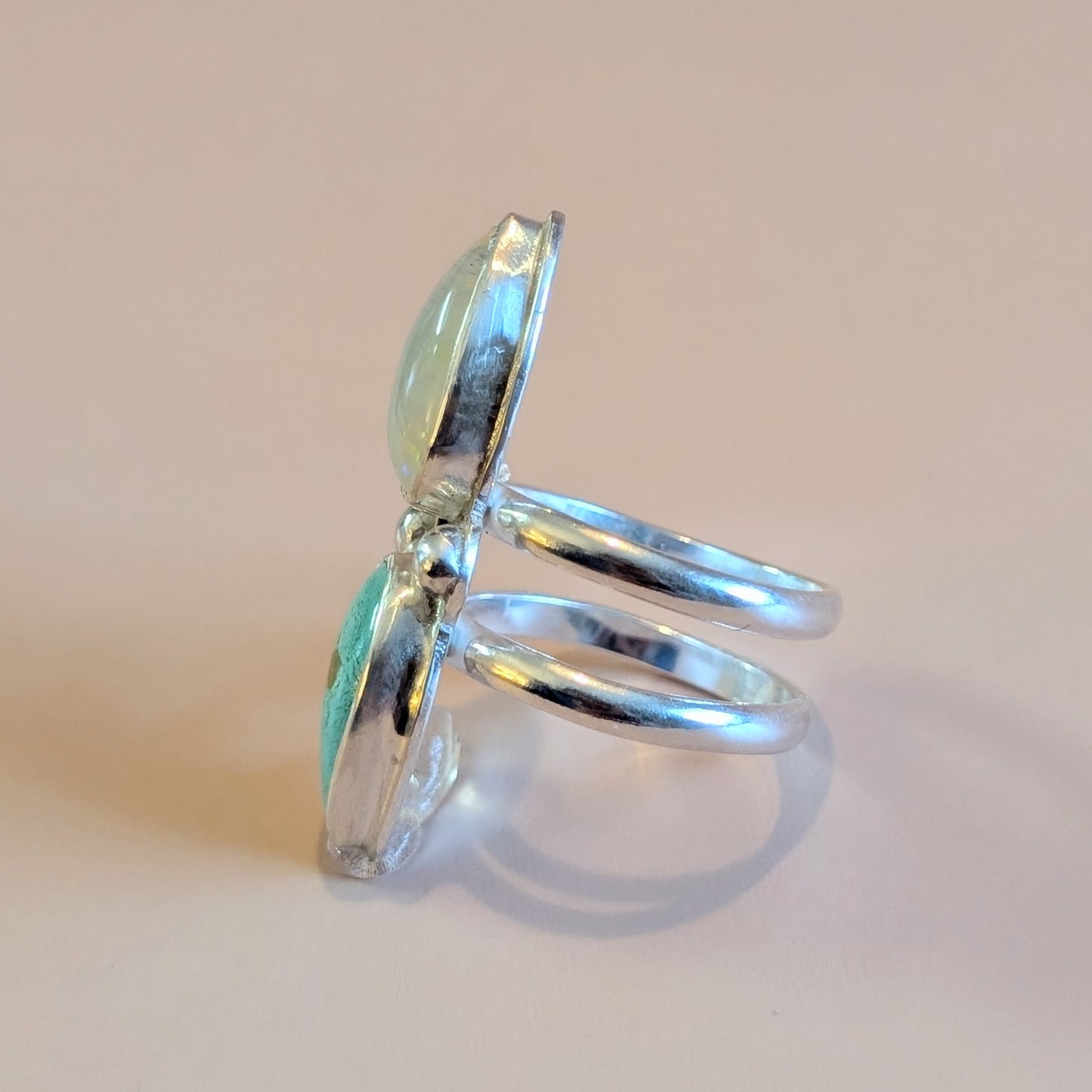 Welo Opal and Pilot Mt. size 8